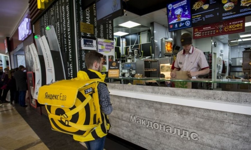 «Яндекс. Еда» и Delivery Club эксперементируют с доставкой кофе