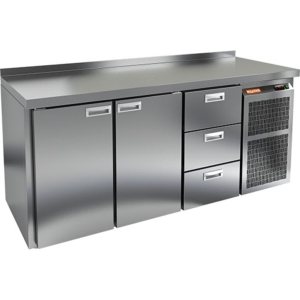 Стол морозильный HiCold BN 113 BR2 BT